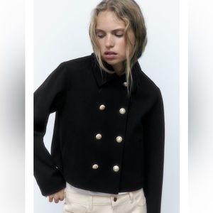 NWT cropped jacket with gold buttons